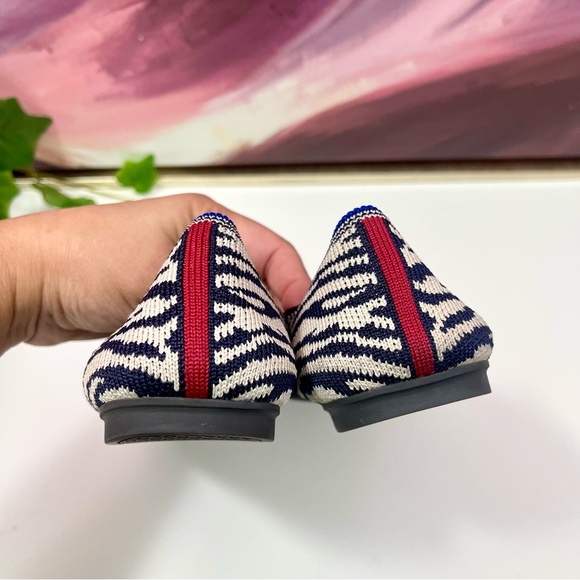 Rothy's The Almond Loafer Zebra Print Navy Blue & White Size 6 - Picture 11 of 15